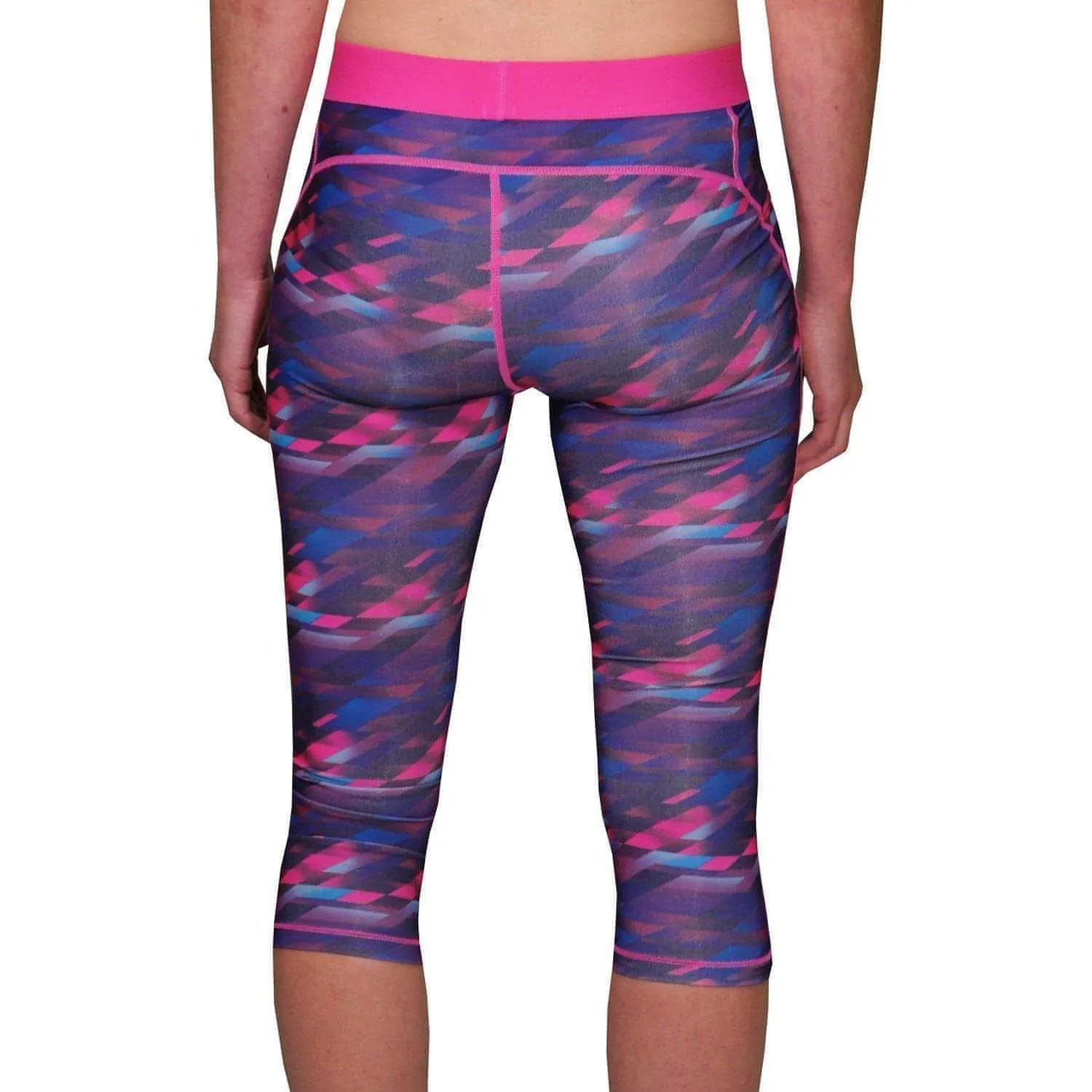 Wear Anywhere More Mile Go For It Printed Womens 3/4 Capri Running Tights - Pink