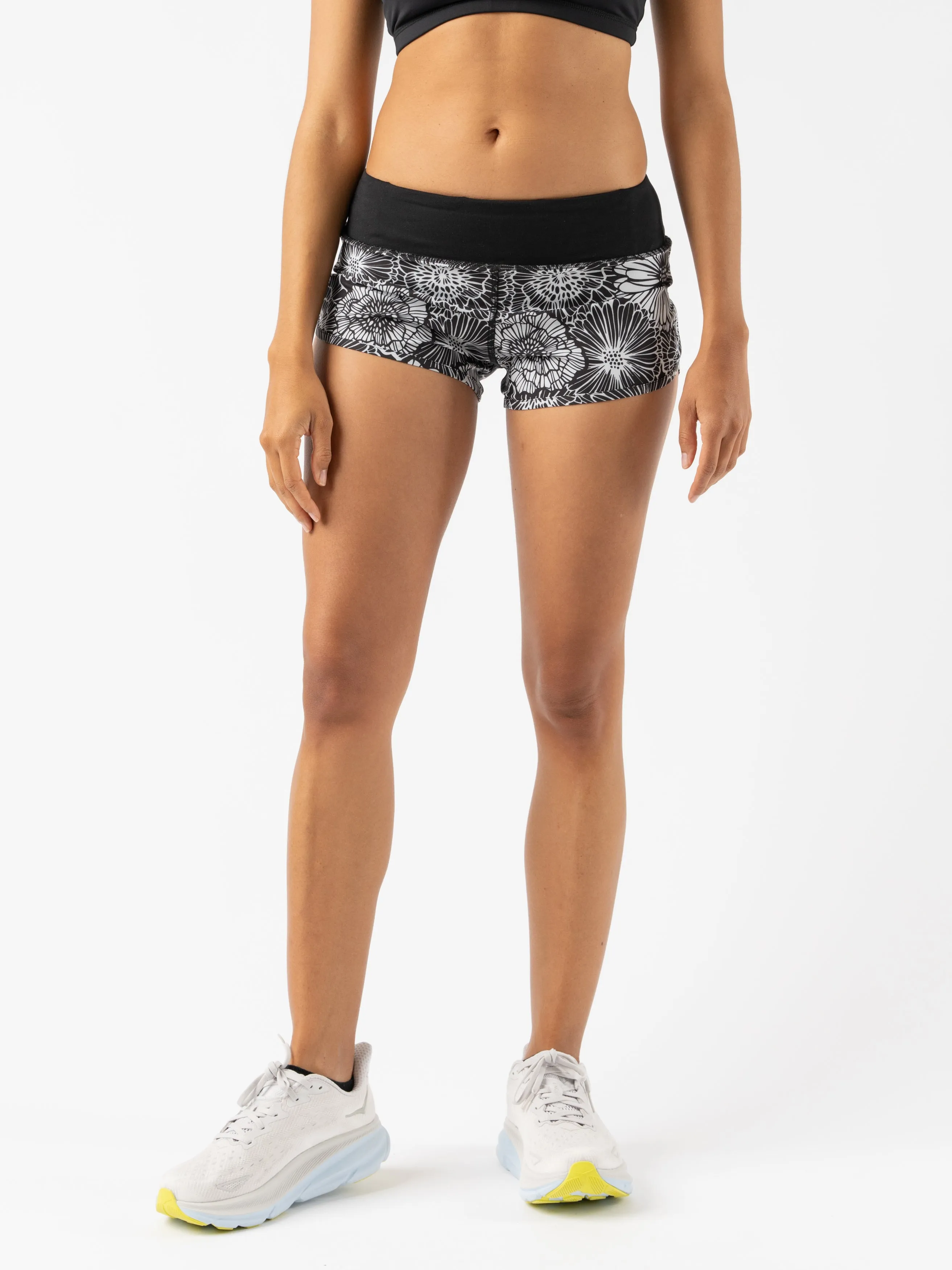 Catch Me If You Can Minimal Design Comfy Cut