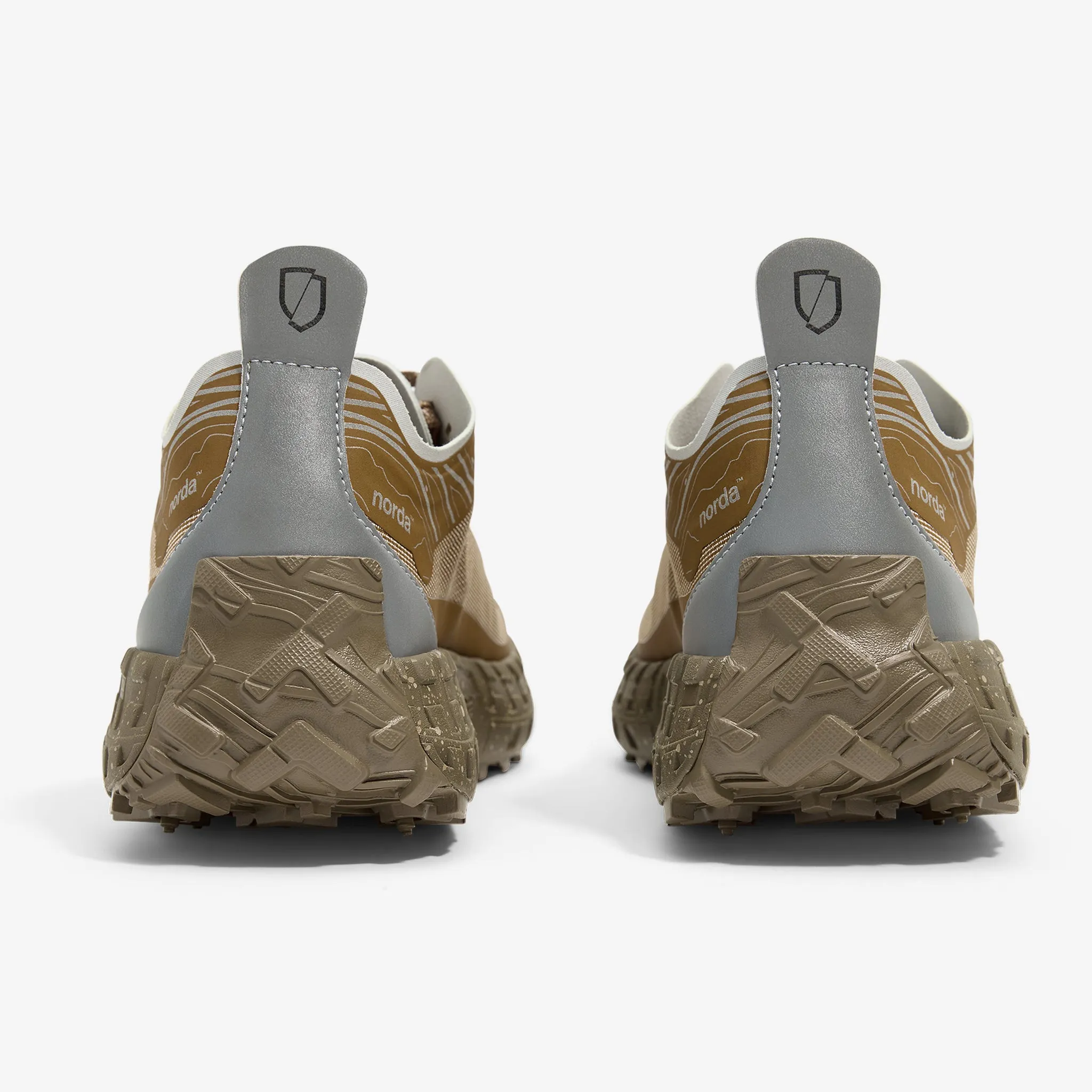 001A - Women's Minimalist Drop Design