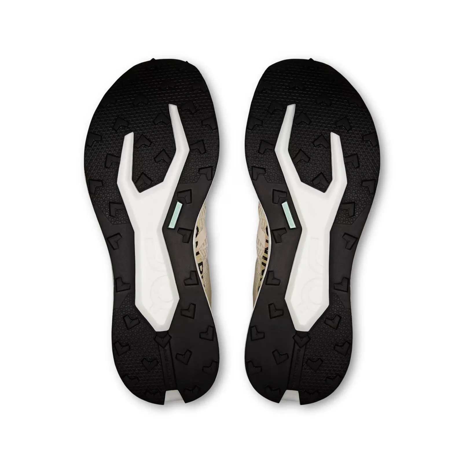 vegan trail sneakers hybrid running sneakers Women's Cloudultra Pro