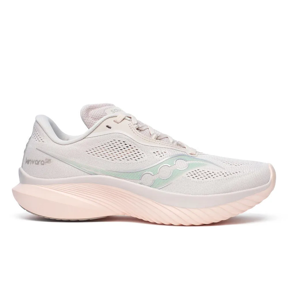 Ergonomic Shape Women's Saucony Kinvara 15