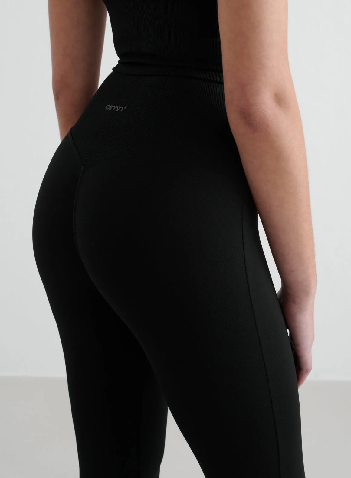 Performance knit Long service life Black Shape Seamless Flare Tights & Cross Back Bralette Set