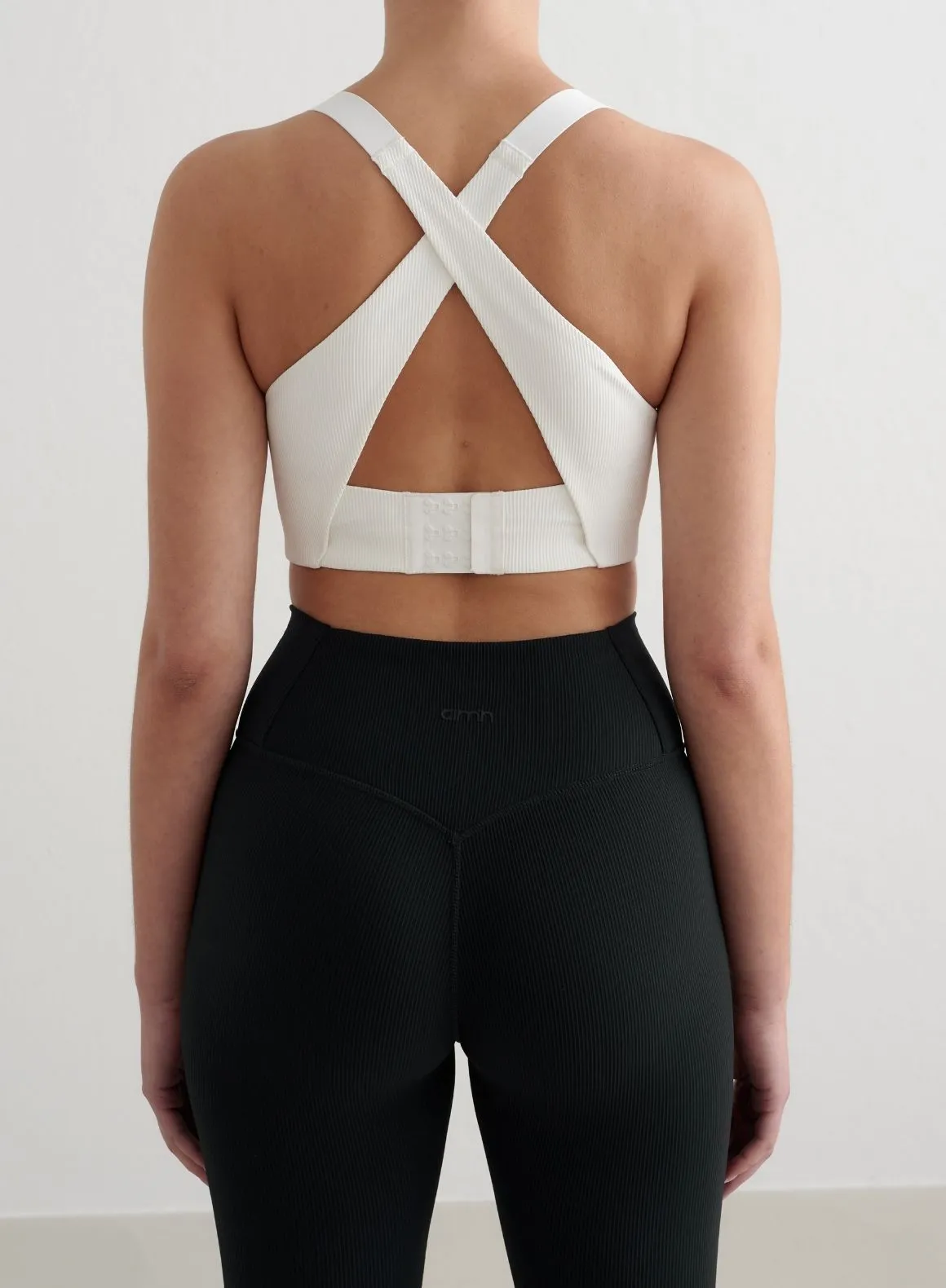 Compression Zone Technology White Ribbed Performance Support Bra