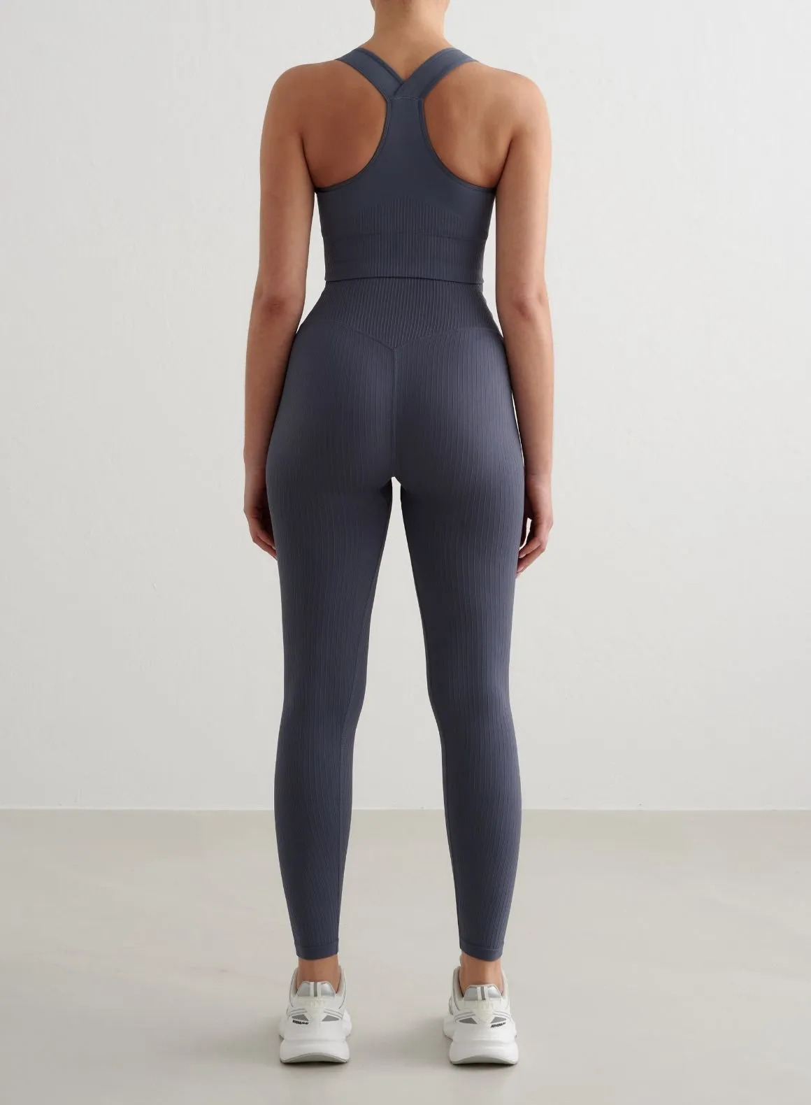 Storm Blue Ribbed Seamless High Support Bra Half-sleeved seams Dynamic Compression Fit