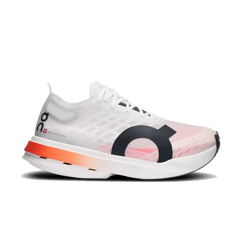 On Cloudboom Strike - Womens foot - flexibility running shoes