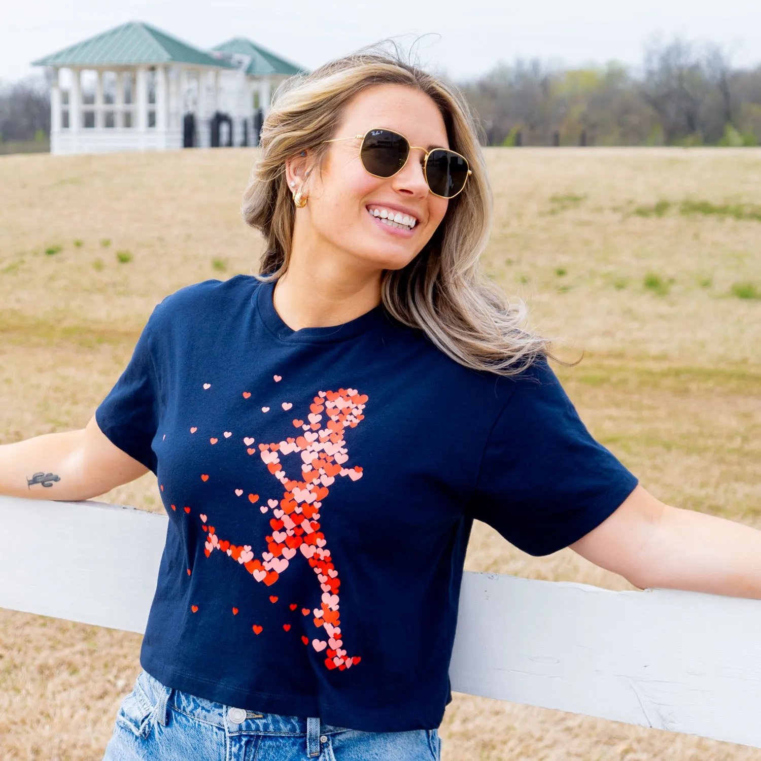 Fade Resistant Print Quick Dry Wear Running Short Sleeve Crop Tee - Heart Girl Runner Silhouette