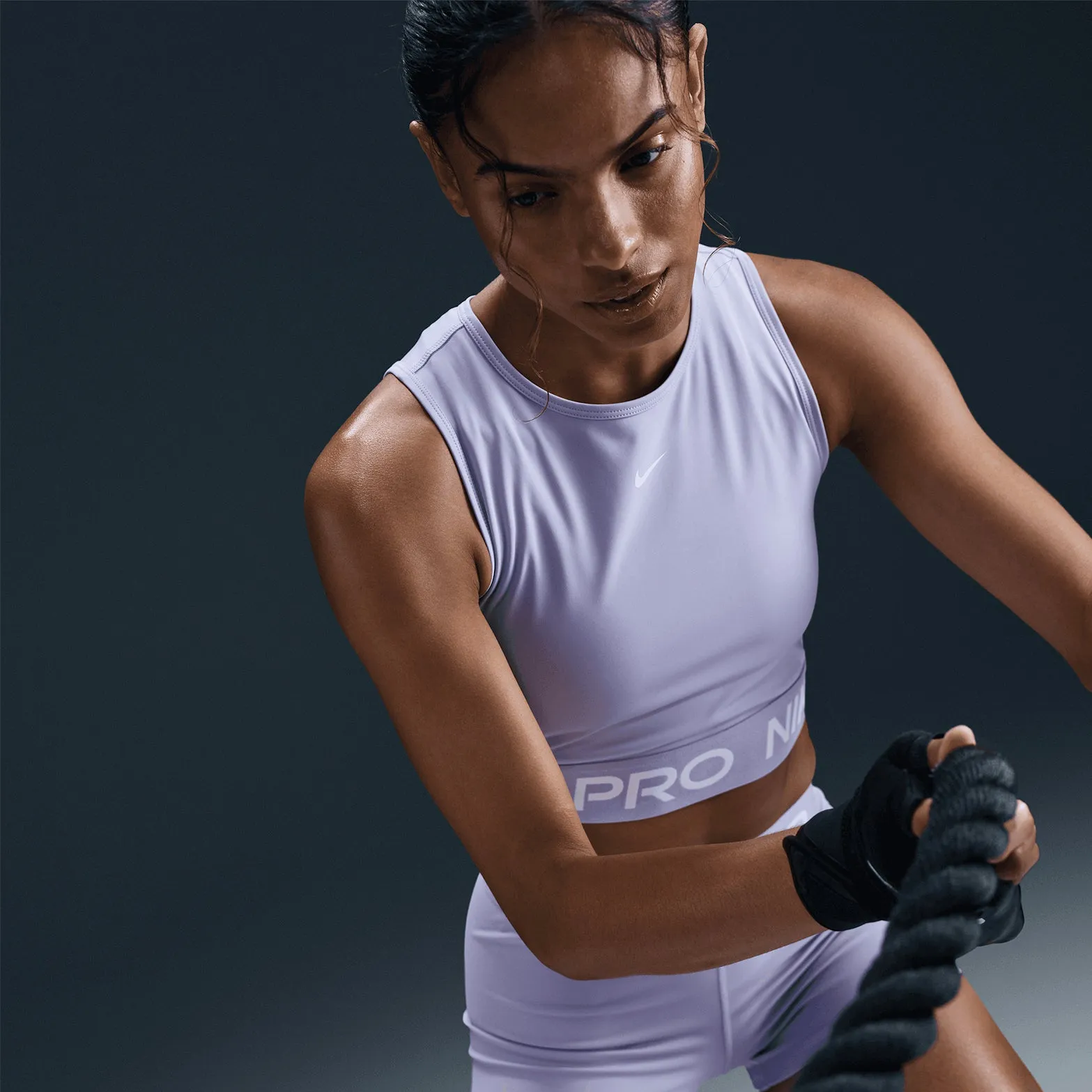 Service - oriented Women's Pro Dri-FIT Cropped Tank Lilac Ice / White