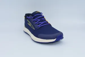 Multi Terrain Traction Pattern pro athlete trail shoes Altra Superior 6 W