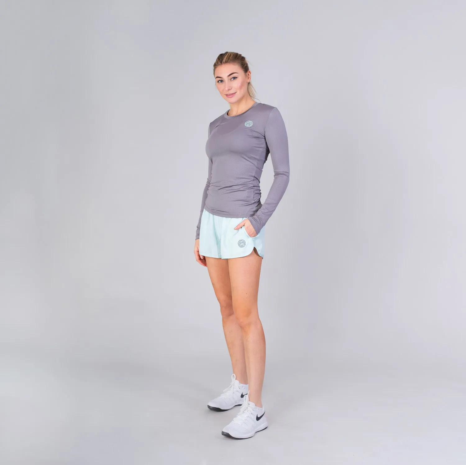 TIIDA SHORTS hikers Movement Flex