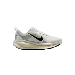 Shock Dispersing Midlayer Durable outsole traction Women's Vomero 18