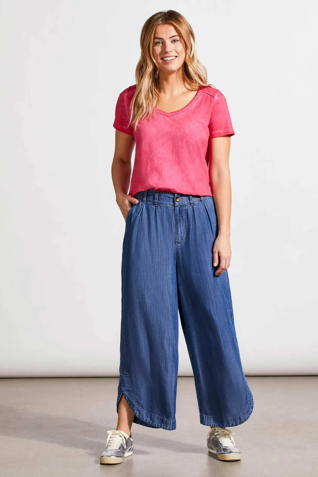 Tribal | Flowy Pleated Pant with Tulip Hem | Women's Fashionable Layer Functional Design