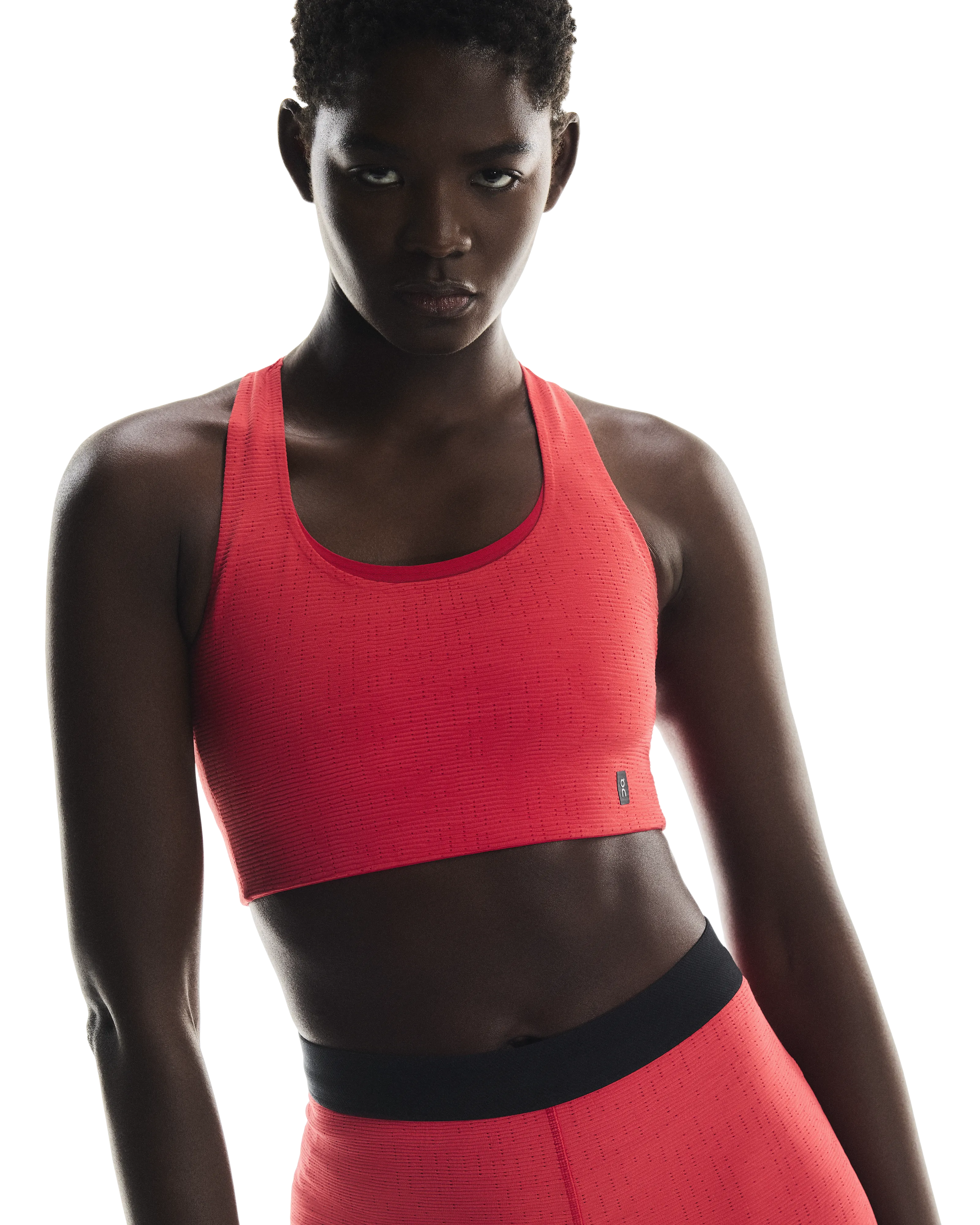 Women's Pace Pocket Bra Red ventilation channels Training Sessions