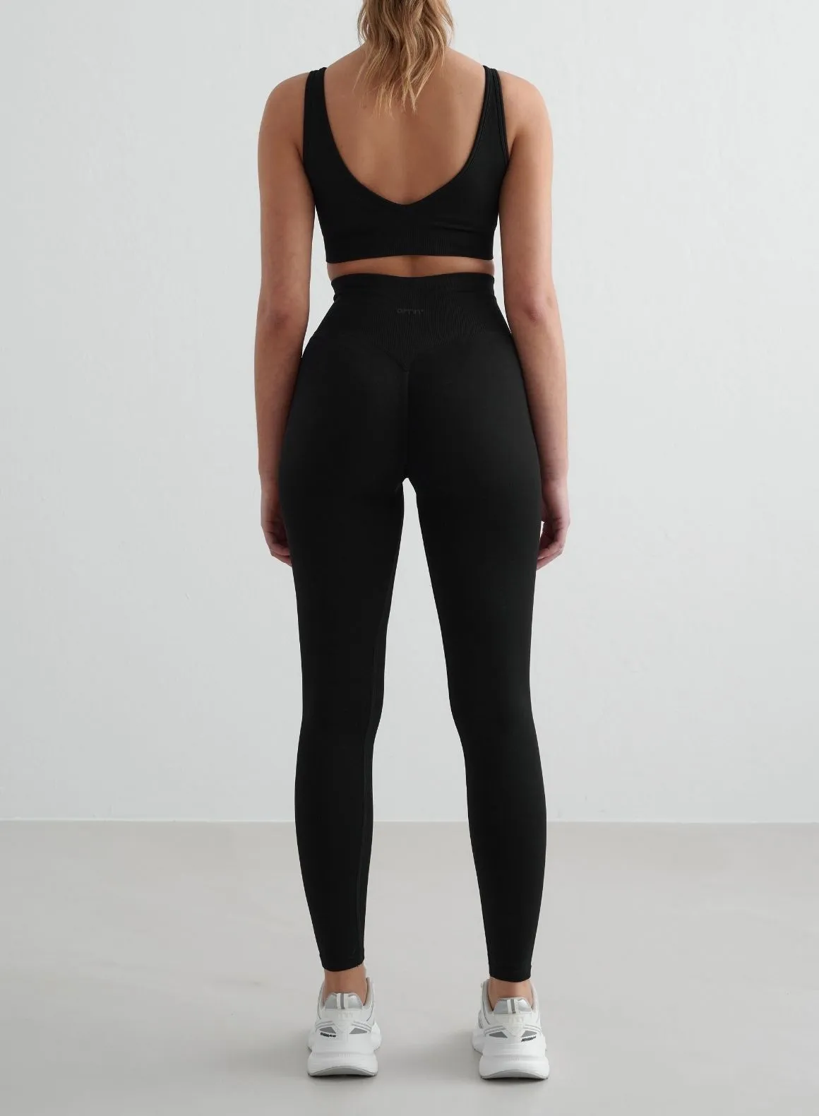 indoor exercise Pilates studio clients Black Shape Seamless Deep Cut Bra