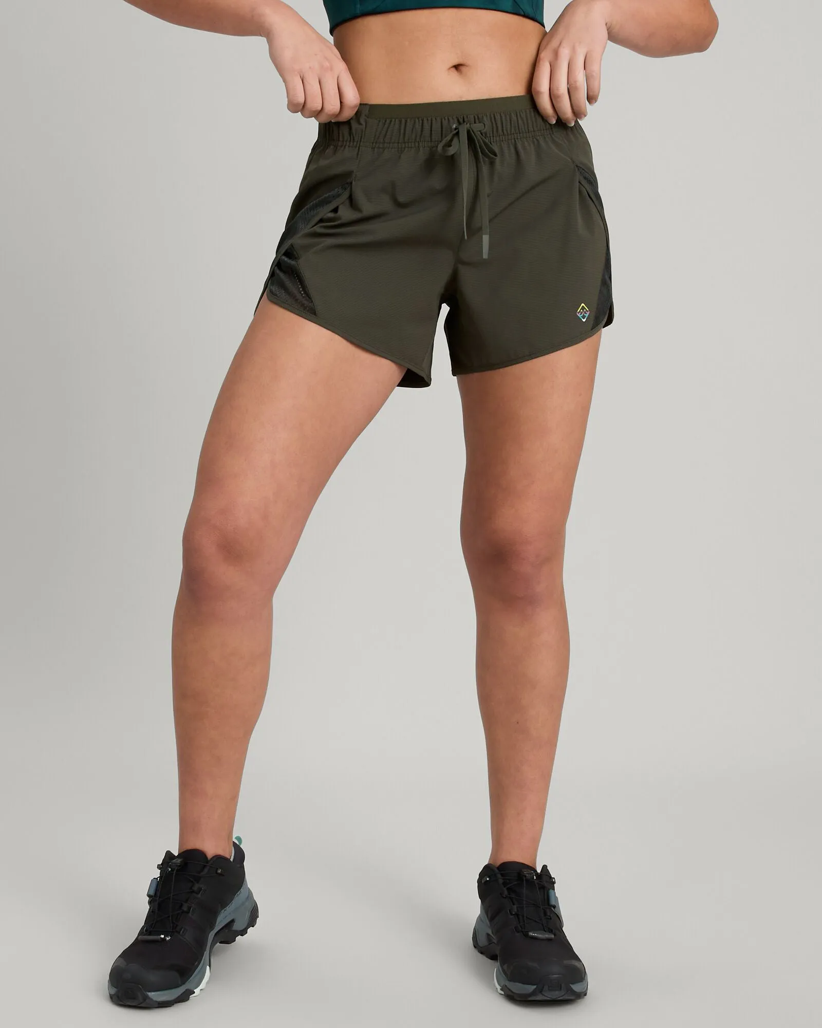 Star Mood Reinforced Stitching WELL.DER.NESS Energy Women's 4 inch Shorts - Dark Moss
