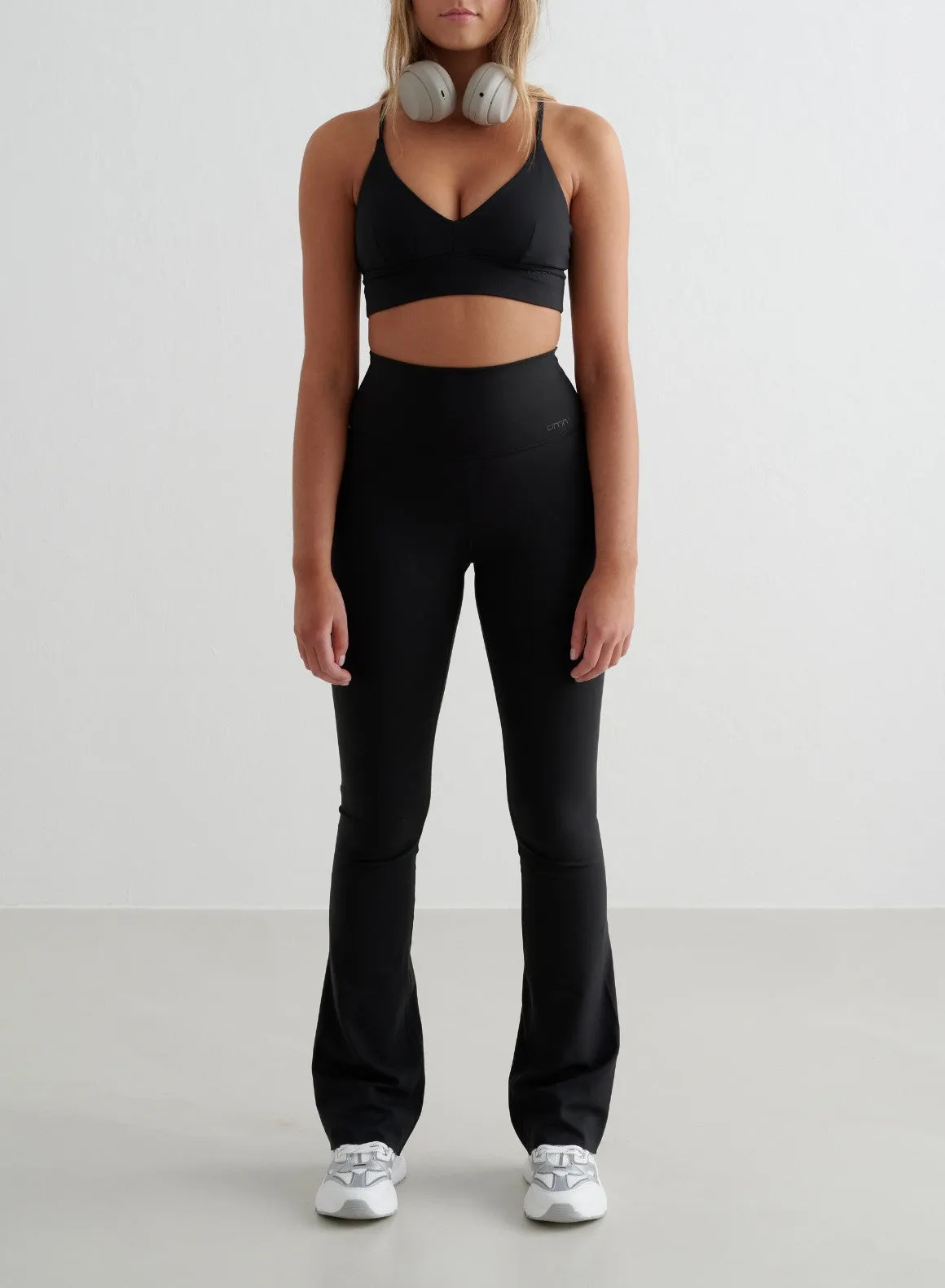 Posture Enhancing Structure elastic waistband Black Sense Strap Bra