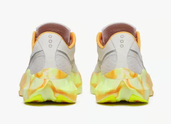 Color - coordinated Mid - foot striker Saucony Endorphin Pro 4 - Womens