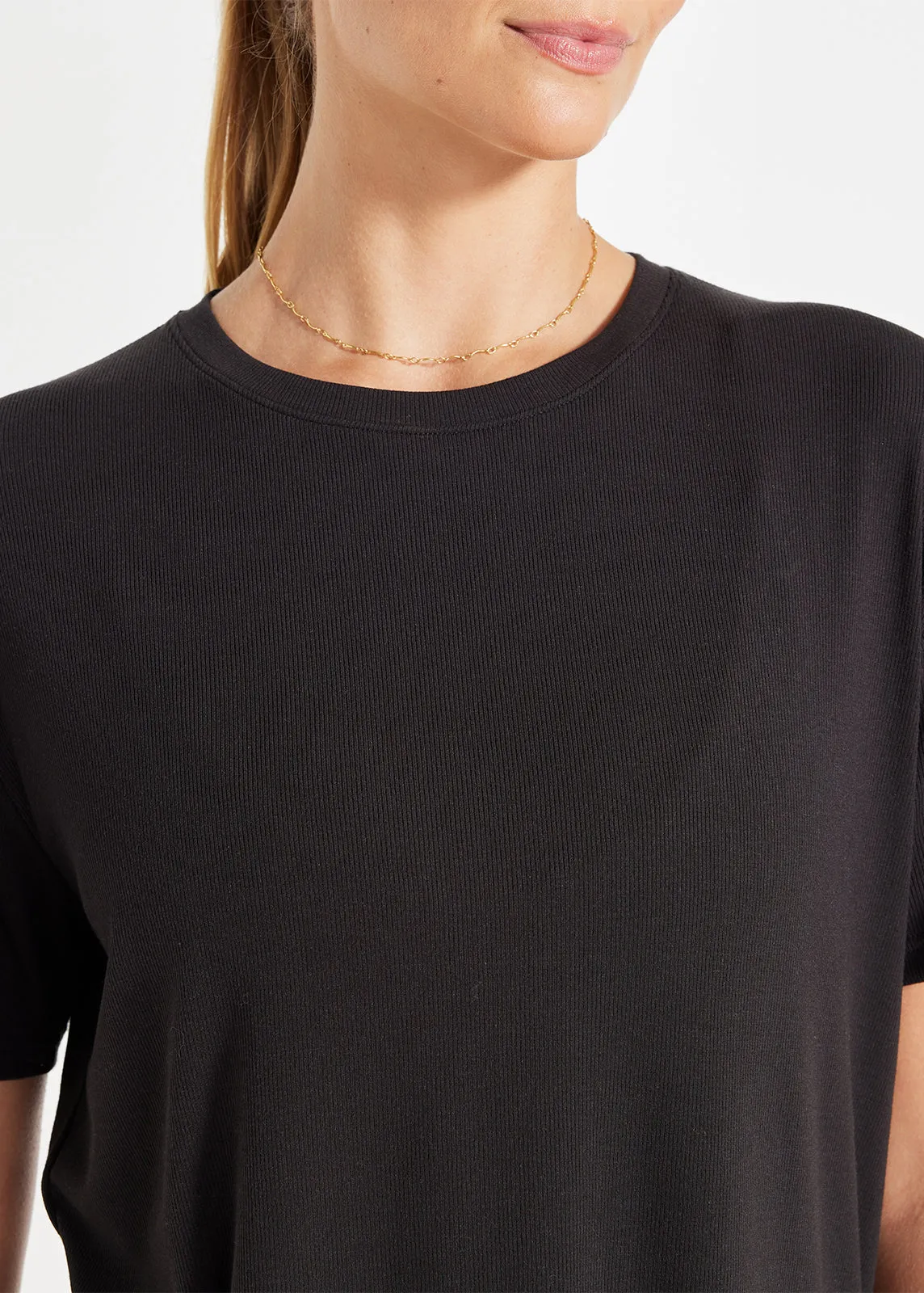 Breathable mesh Essential Ribbed Tee