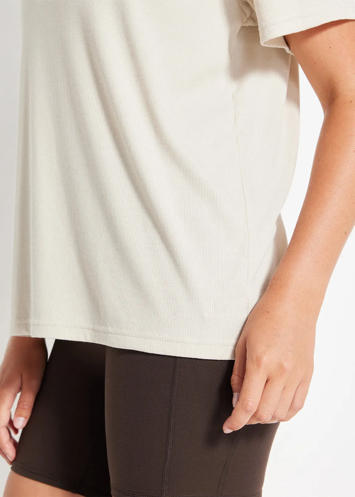 Essential Ribbed Tee Smart Layer