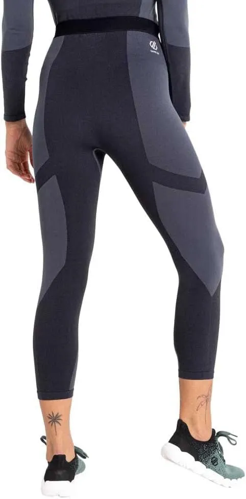 Dare2B In The Zone Baselayer Womens 3/4 Tights - Black Seamless construction