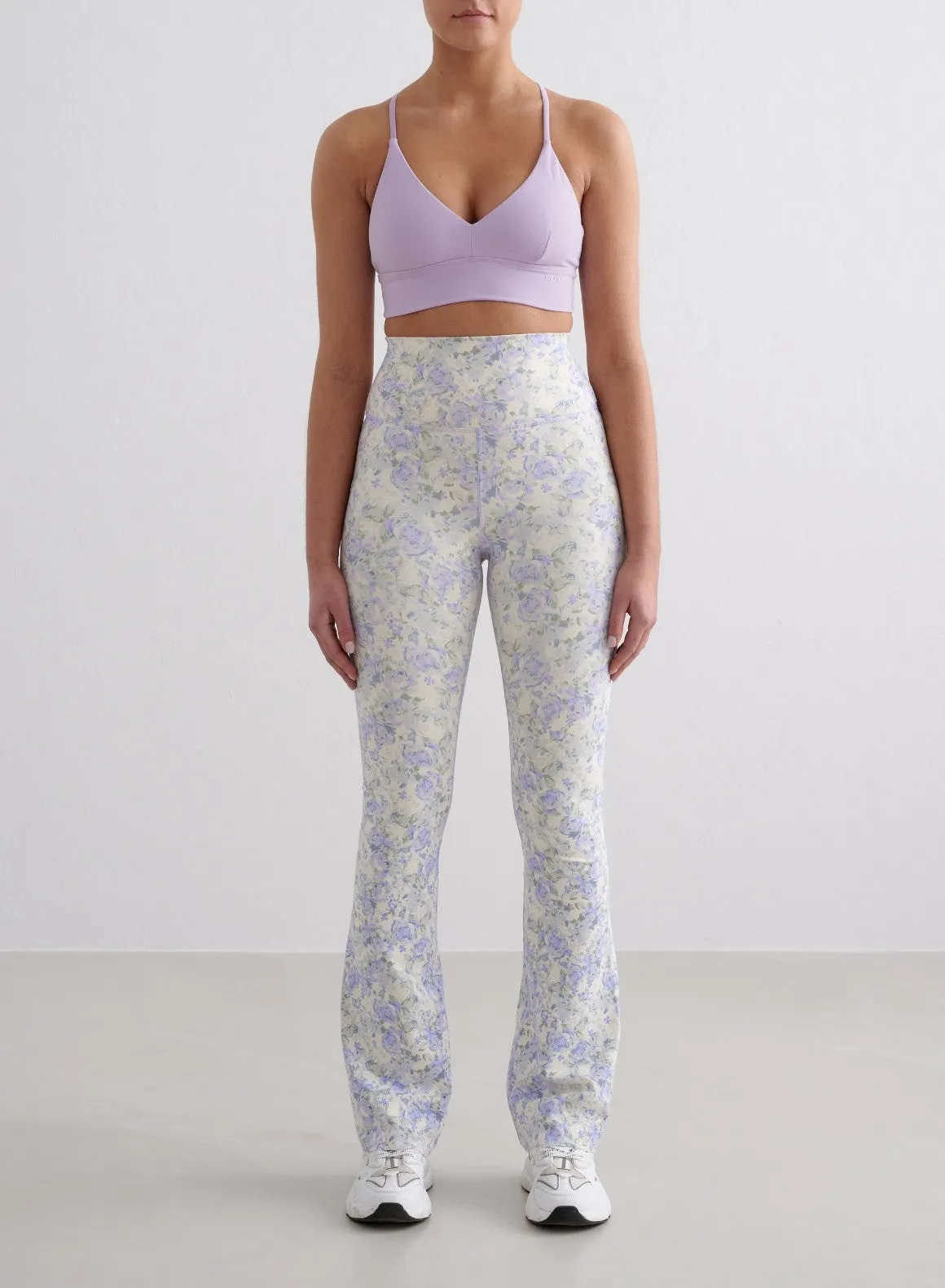 Blossom Sense Strap Bra Elastic cuffs seams White activewear