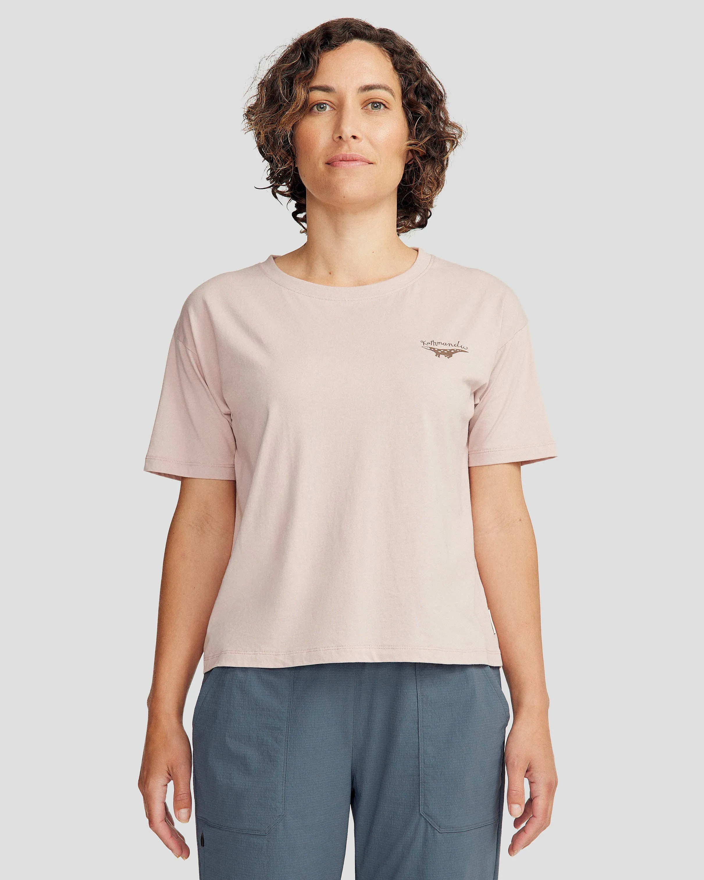 Women's Lizard Organic Cotton T-shirt - Light Taupe Day-to-Day Comfort All-day style