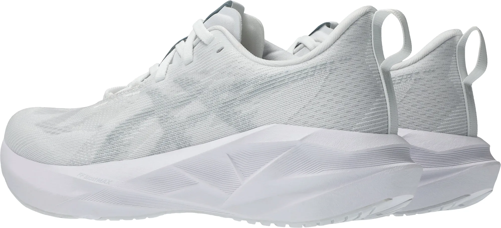 Hyperlock Heel Ultra Responsive Foam Compound Asics NovaBlast 5 Womens Running Shoes - White