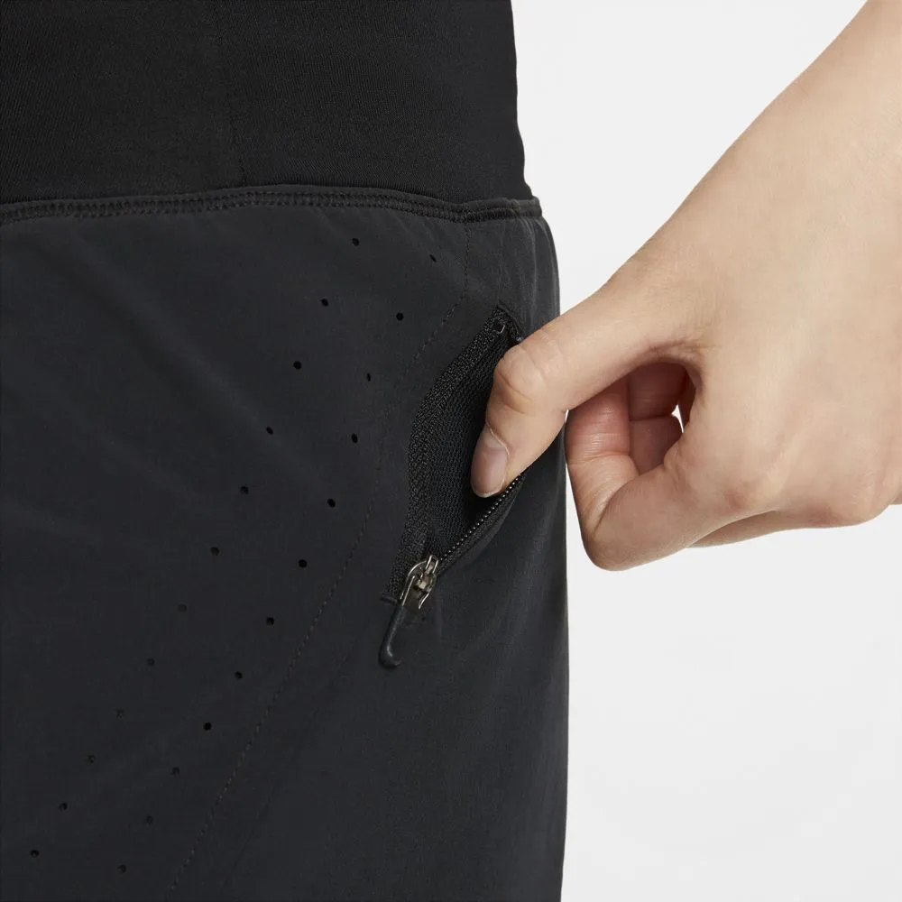 Data Mode Functional Design Nike Women's Eclipse 2 In 1 Shorts Black