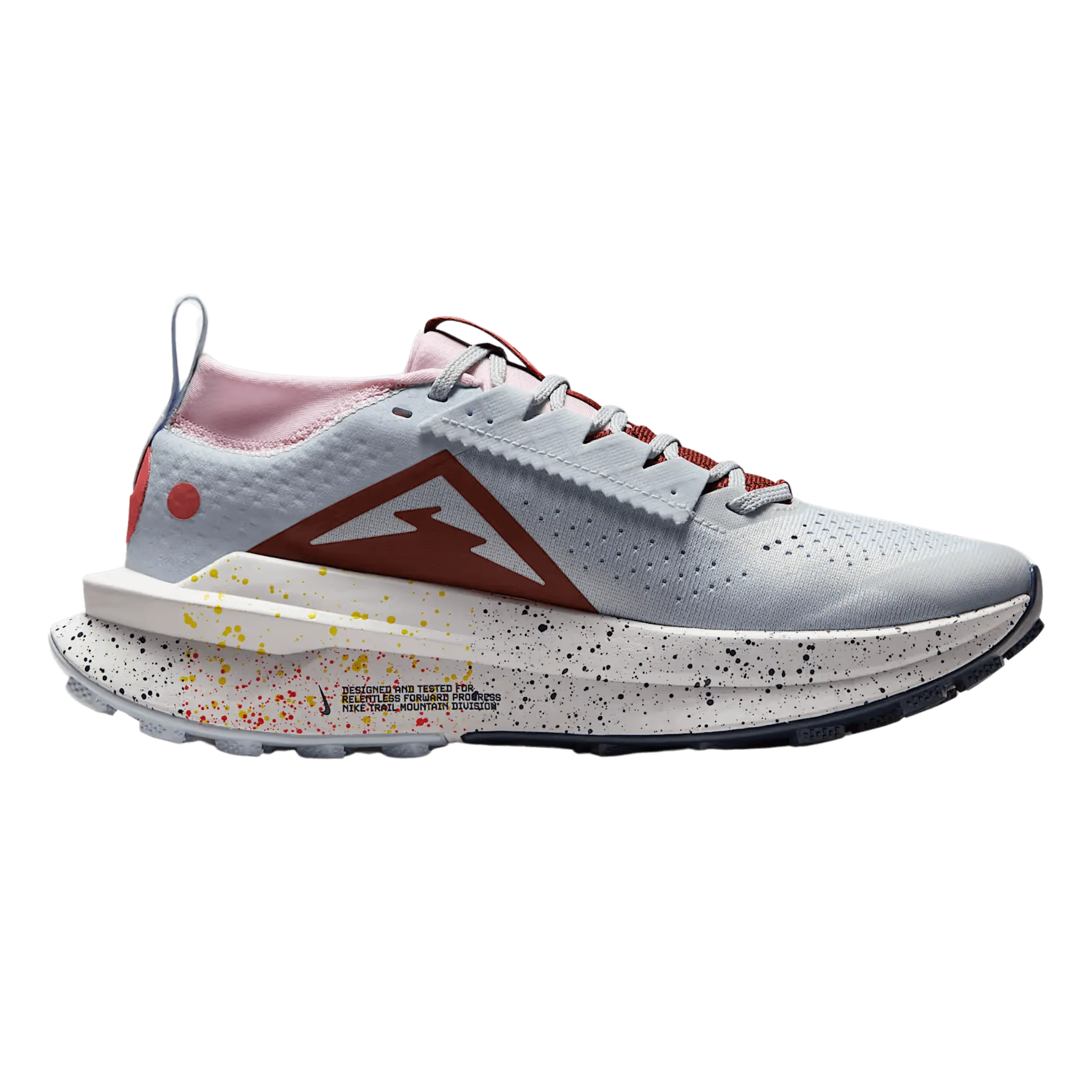 sprinting NIKE WOMEN'S ZEGAMA 2