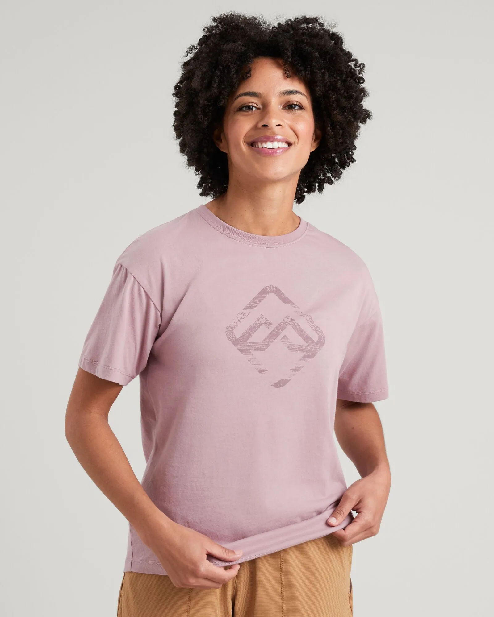 Geo Glitch Icon Women's T-shirt - Thistle Basic Layering