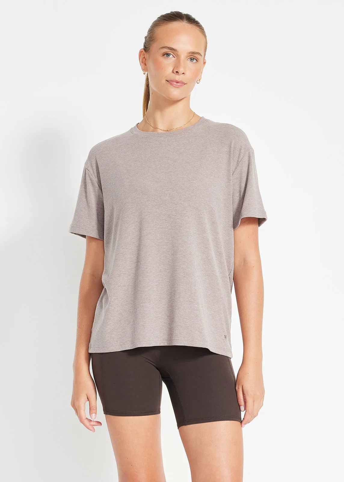 Sporty Flex Essential Ribbed Tee