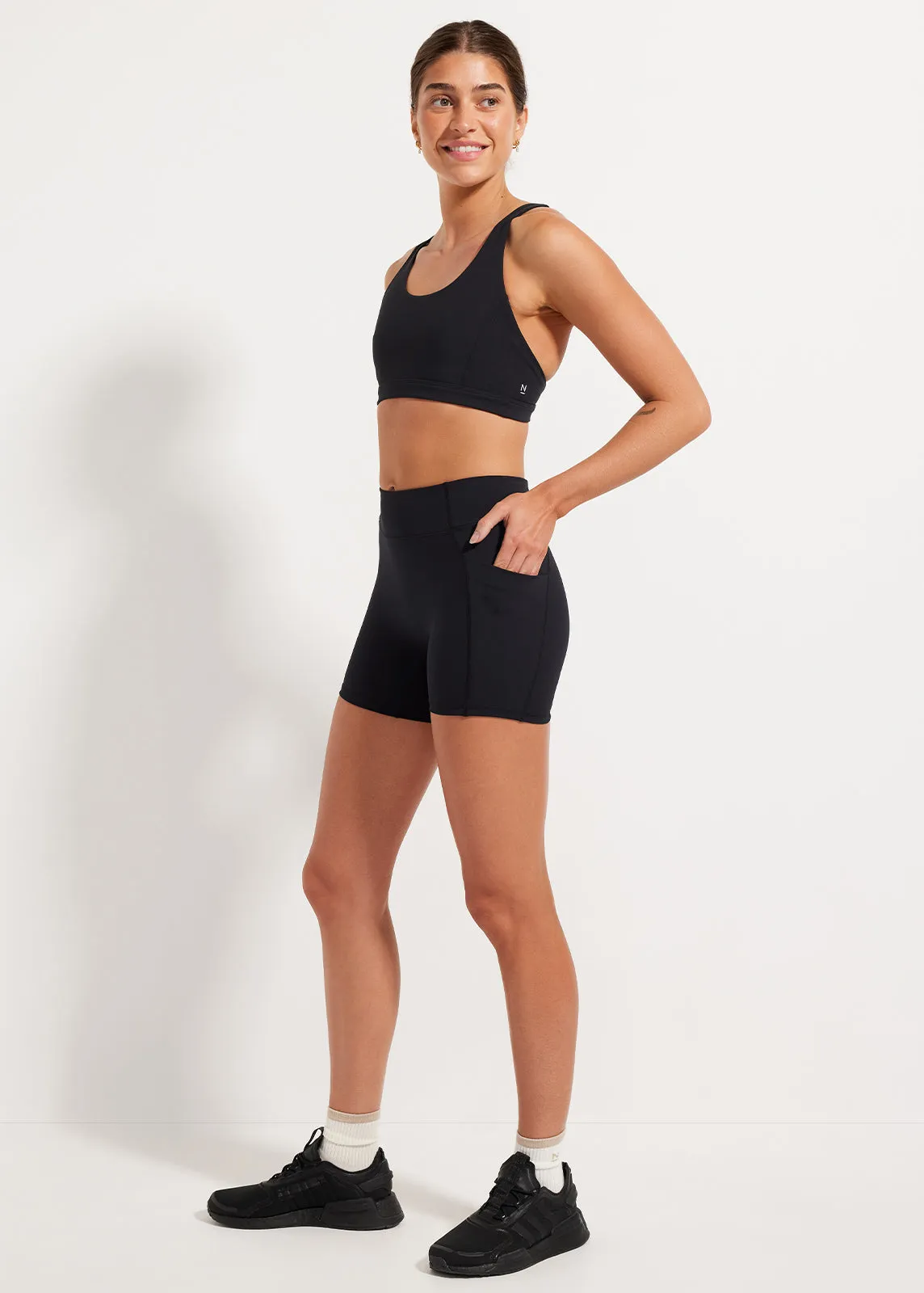 In Tempo Run Short 10cm Modern Look Low Bulk Construction
