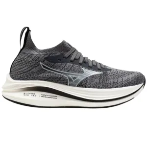 Women's Mizuno Neo Zen evening run Fast Landing