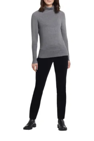 Tribal | Pull On Pant with Front Yoke | Women's Comfortable Shoes Performance Leggings Capri